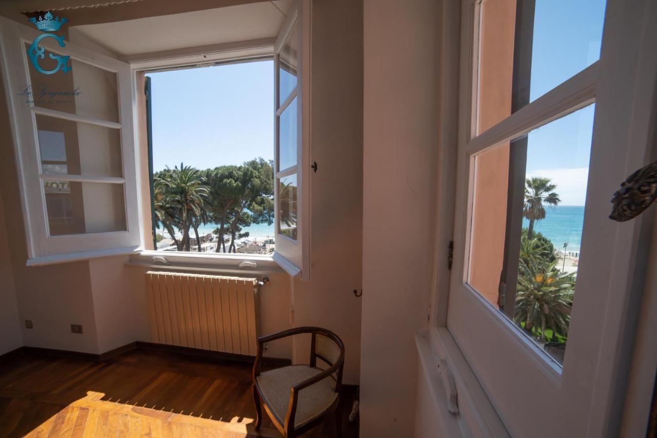 La Spagnuola - Villa Cinquecentesca Sul Mare Con Parco Privato Savona Exterior photo